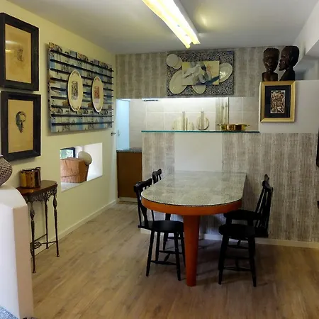 Family Secrets Santo Andre *