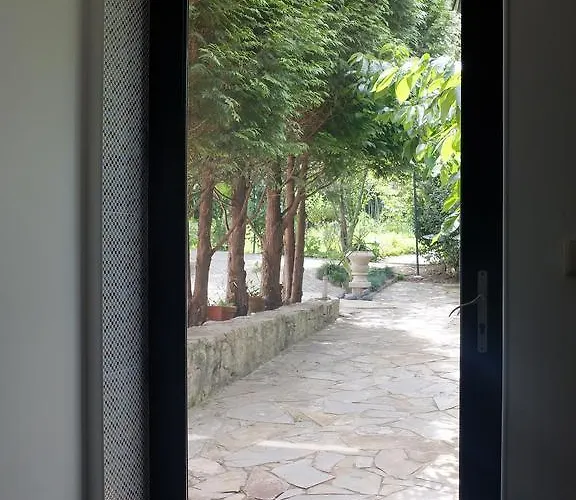 Family Secrets Santo Andre *